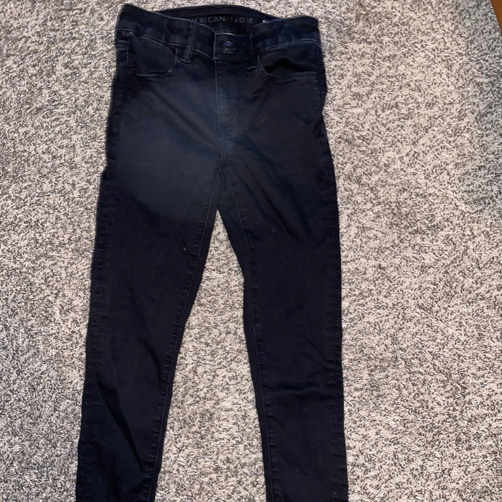 Size 2, black, stretch skinny jeans from American eagle.